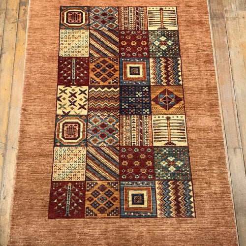 Meshiof Natural Dyes / Hand Spun Fine WoolRug 5.10×3.10