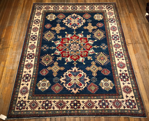 Sarapi Rug. 7’.5” x 9’.9”