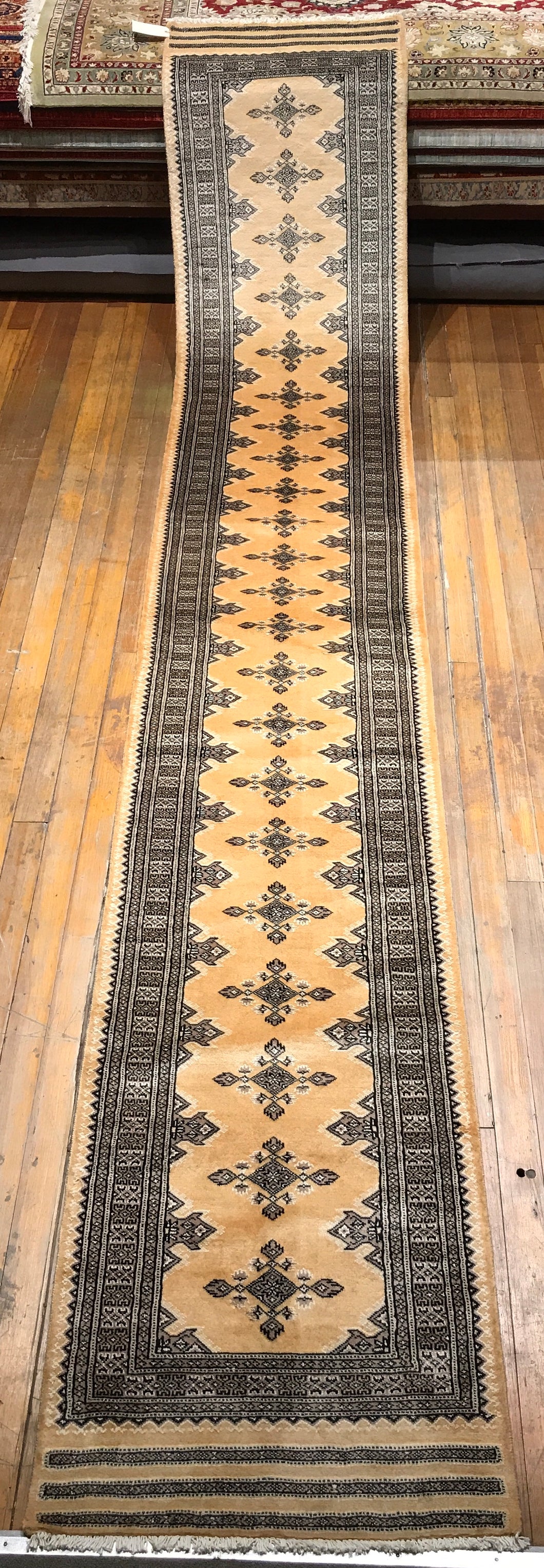 Chira Bokhara, 100% Hand-knotted Wool Pile, 15.5×2.7