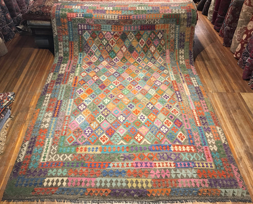 Kalim Natural Dye / Hand Spun Wool Rug. 10’.2” x 15’