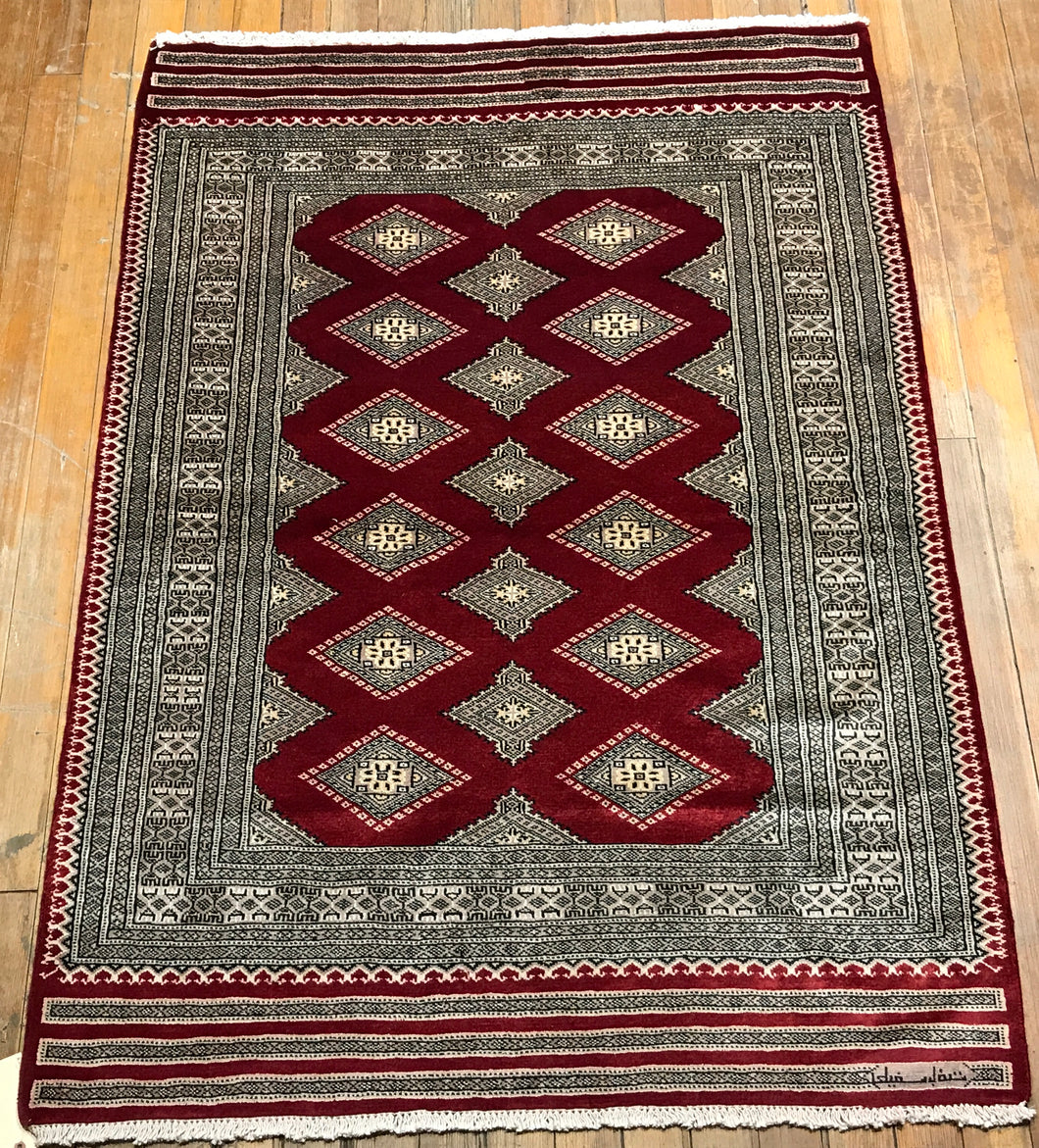 Jaldar Bokhara, 100% Hand-knotted Fine Wool Pile Rug, 5.10×4.1