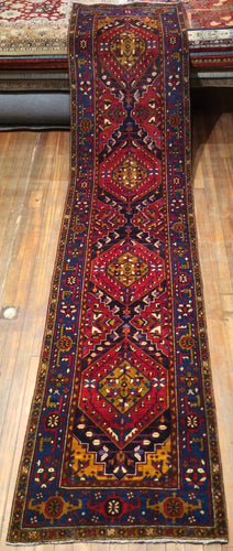 S. Antique Persian Heriz Rug. 14′.6″ x 3′.2″