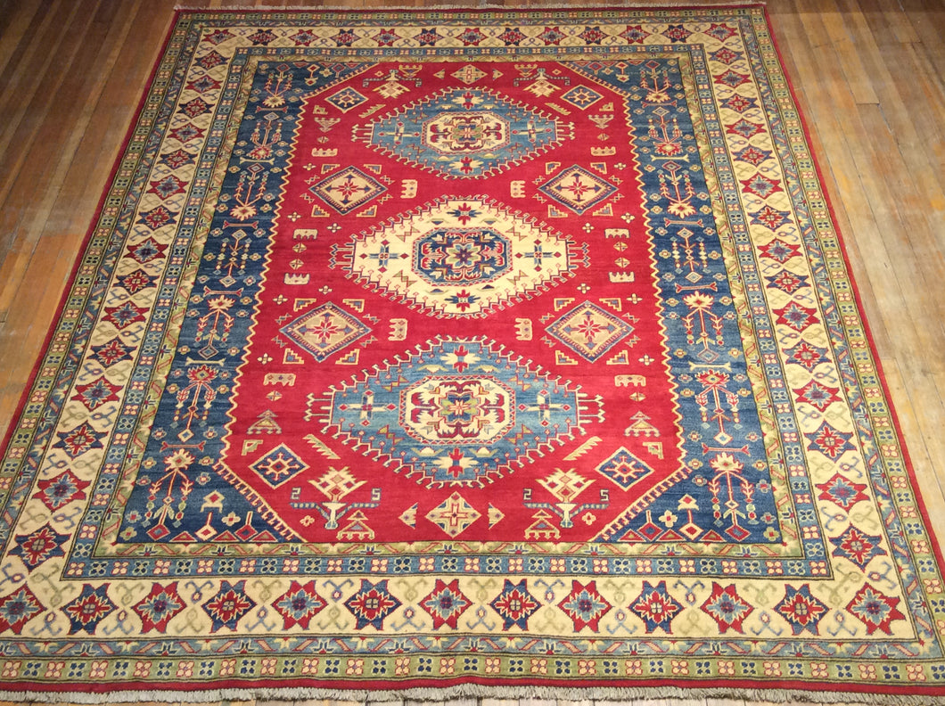 Kafkazi Natural Dyes / Hand Spun Fine Wool Rug 9′.8″ x 7′.10″