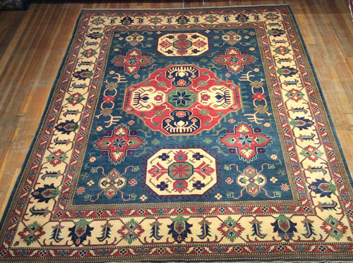 Kazak, Natural Dyes / Hand Spun Fine Wool Rug 11′ x 8′.4″