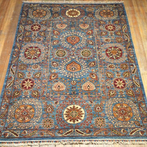 Goldusta Natural Dye / Hand Spun Fine Wool Rug. 8′.2″ x 5′.8″