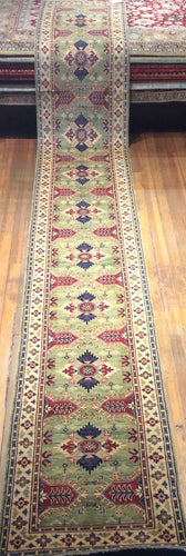 Karabagh Natural Dye / Hand Spun Fine Wool Rug. 19′.10″ x 2′.8″